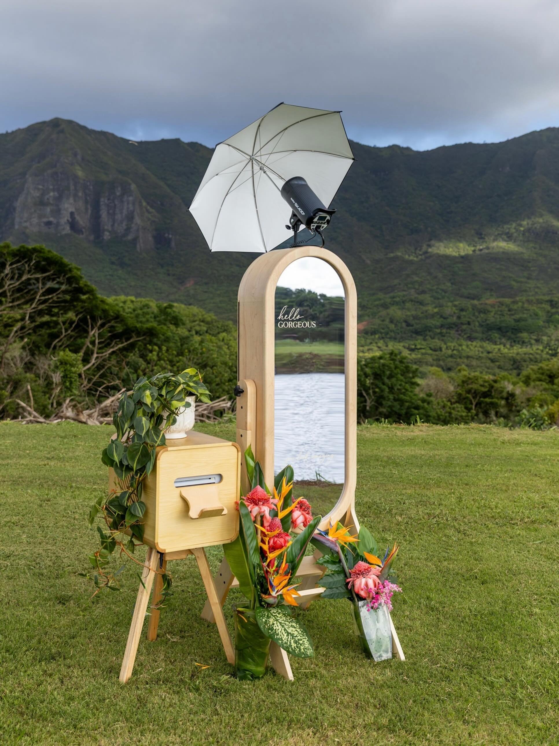 When the photo booth fits the whole aesthetic. ✨ Designed to blend beautifully into your event while still capturing those precious moments. 

#kauaiwedding #kauaiphotobooth #photobooth #kauaievents #mirrorphotobooth