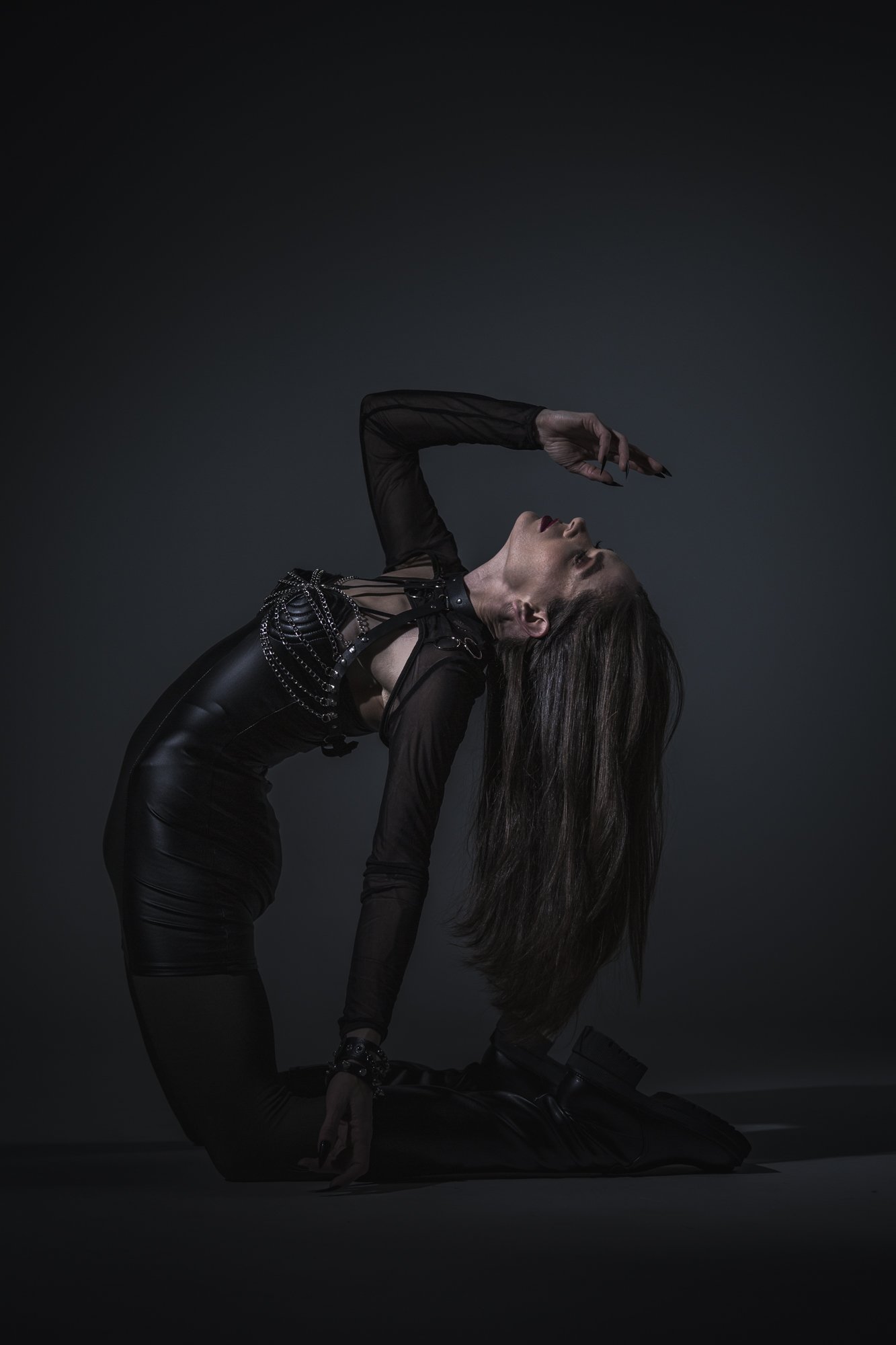 Oscuro_Final Project -2.jpg
