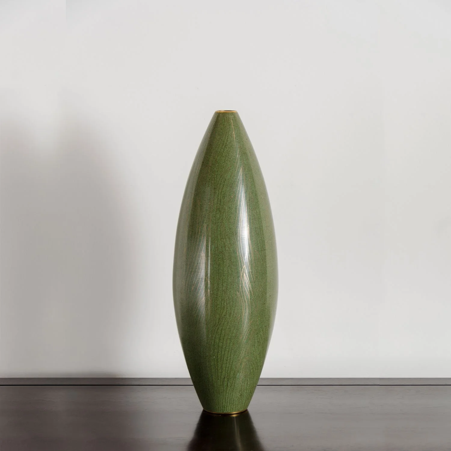 teardropvasegrass.jpg