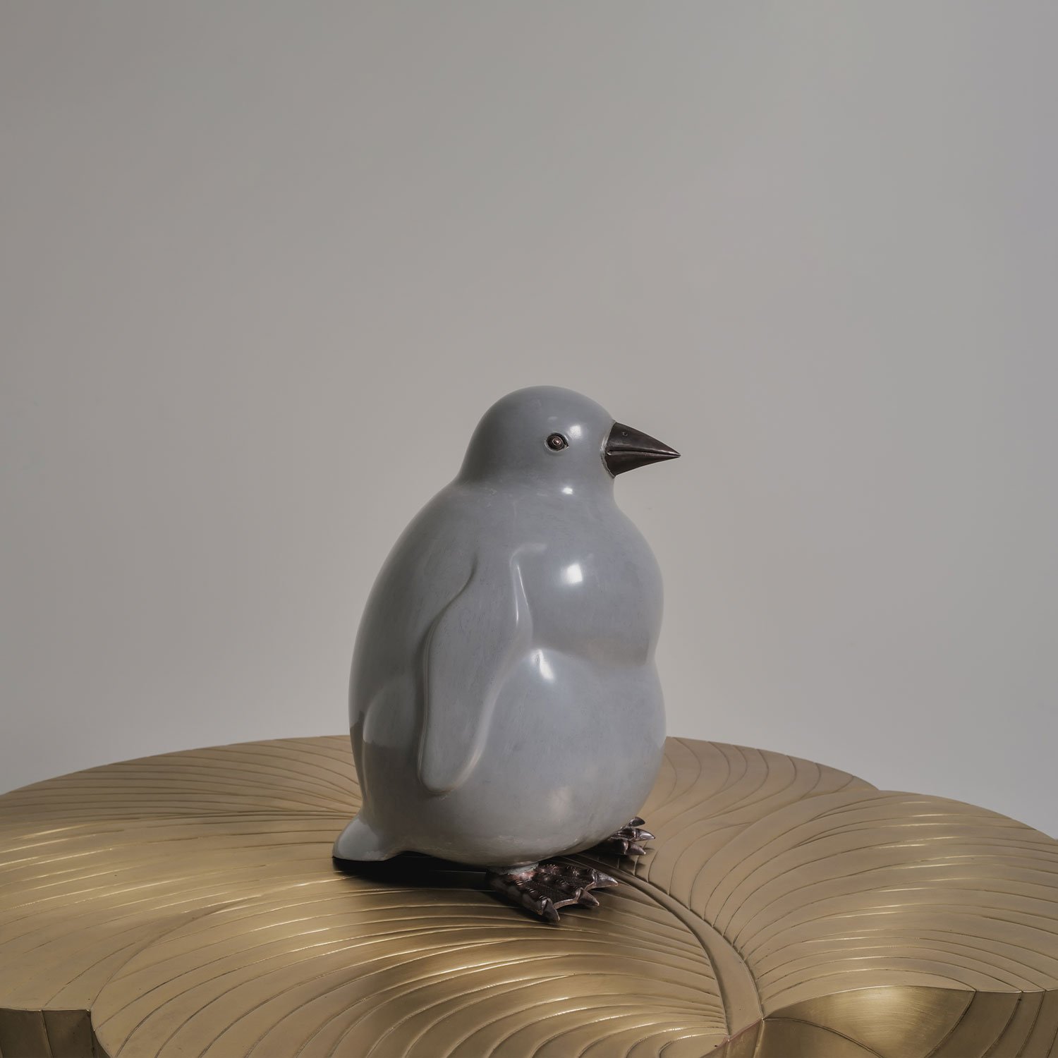 Penguin | Grey Lacquer