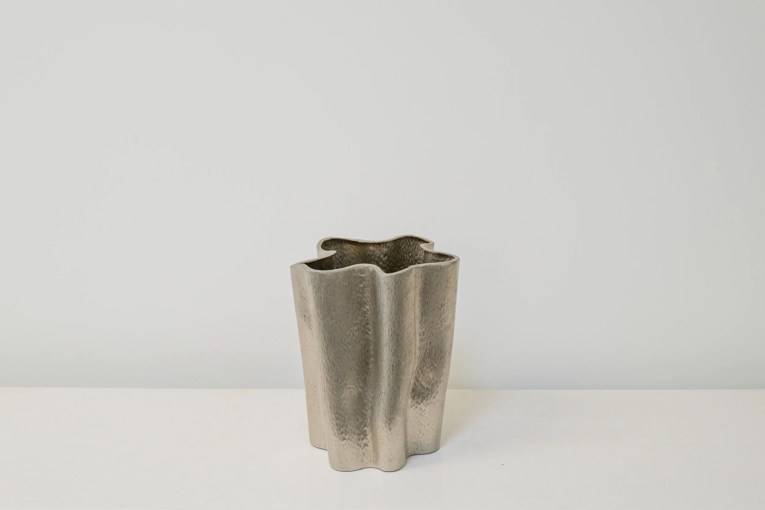 Ji Guan Hua Vase | White Bronze
