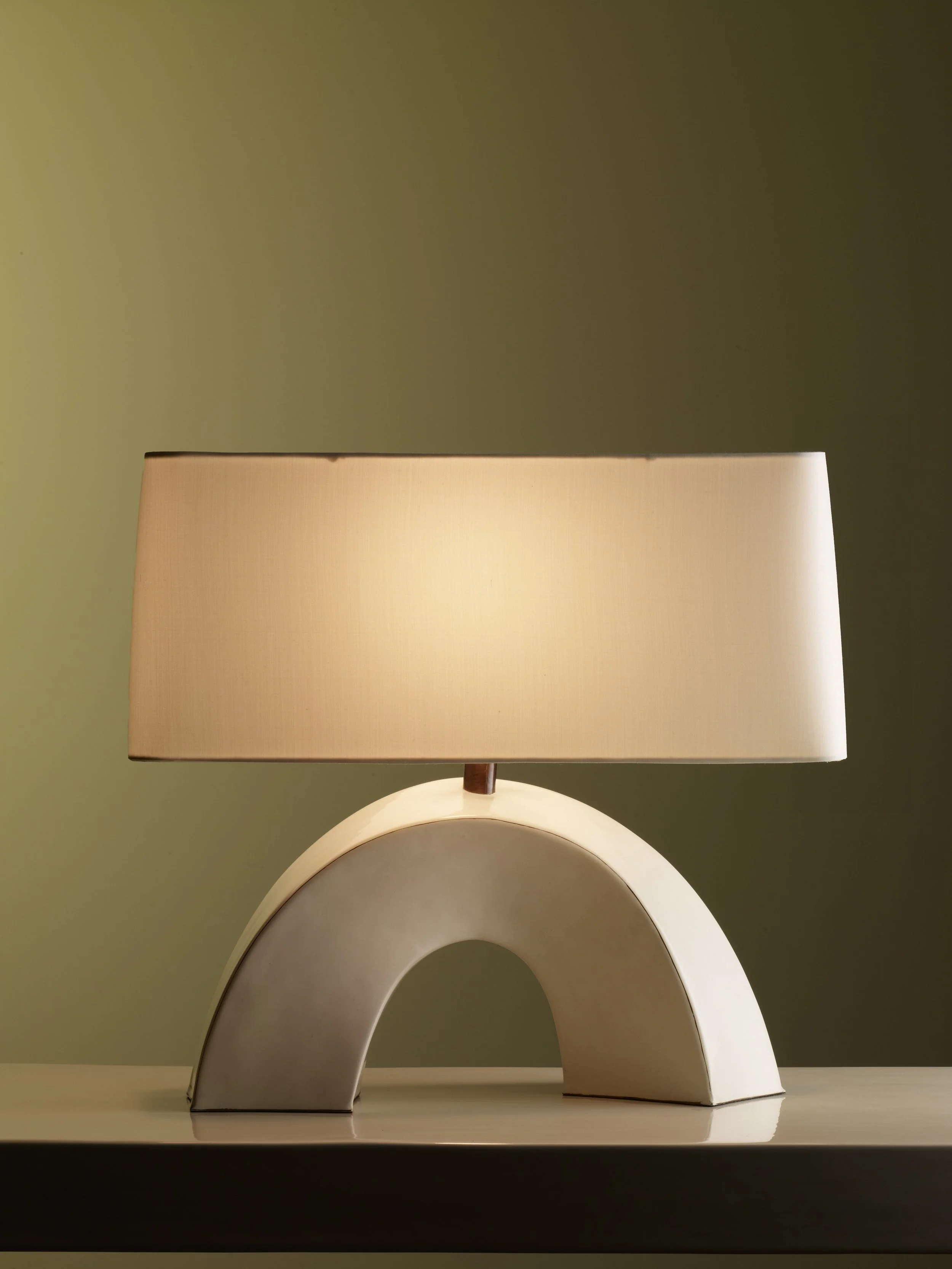 Robert Kuo _ARCH_LAMP_CREAM_006 1.jpg