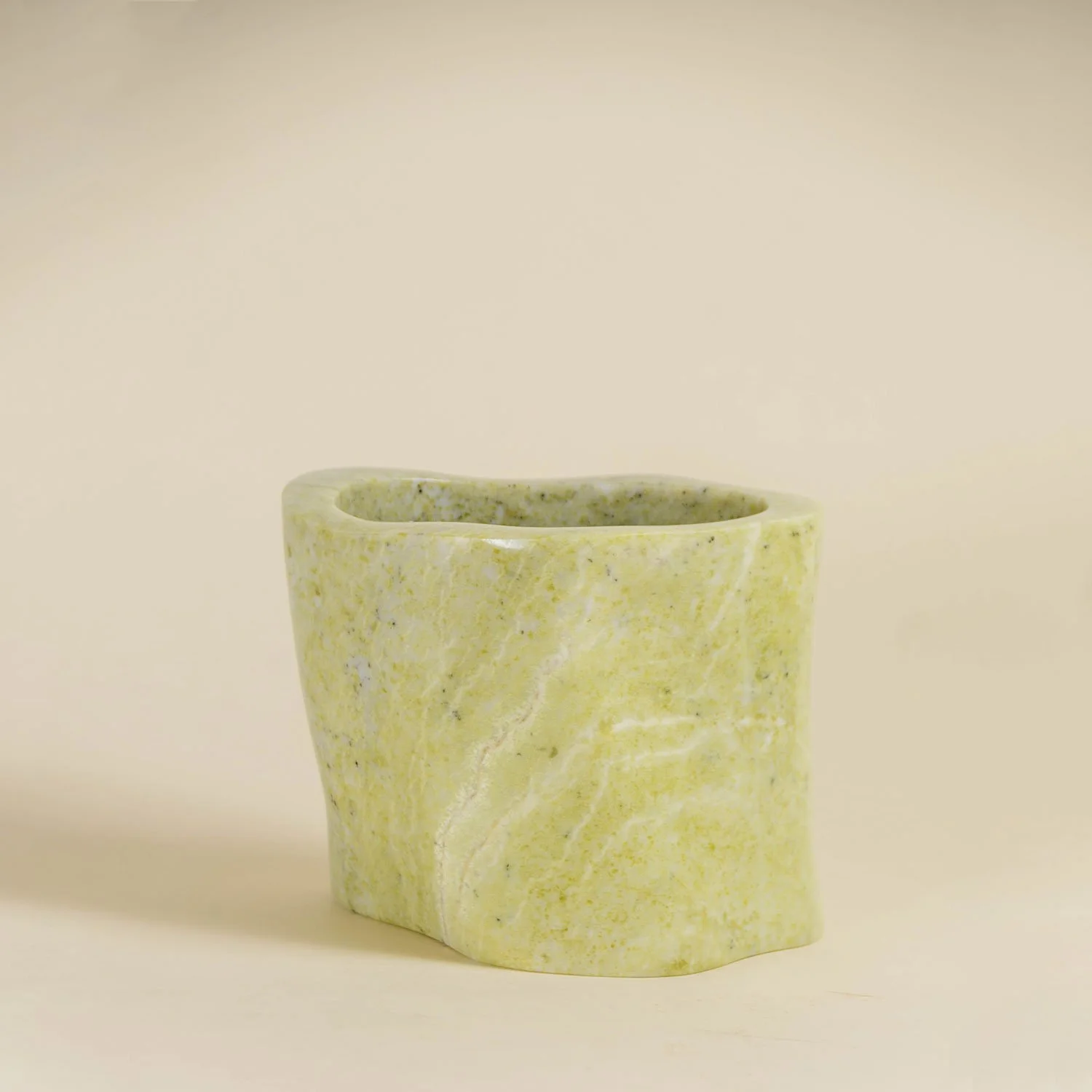 brushpot.jpg