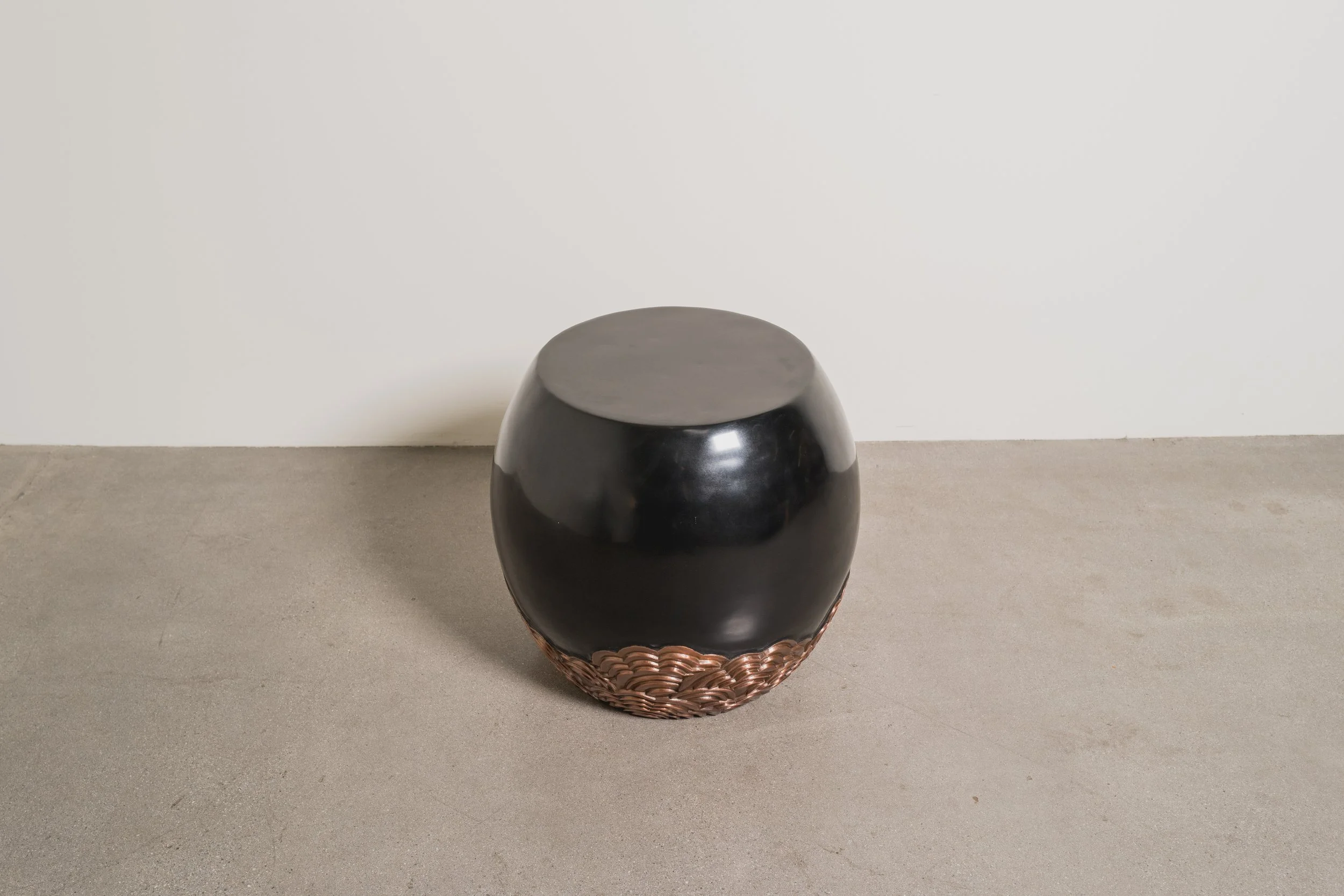 Drumstool with Copper Hua Design | Black Lacquer