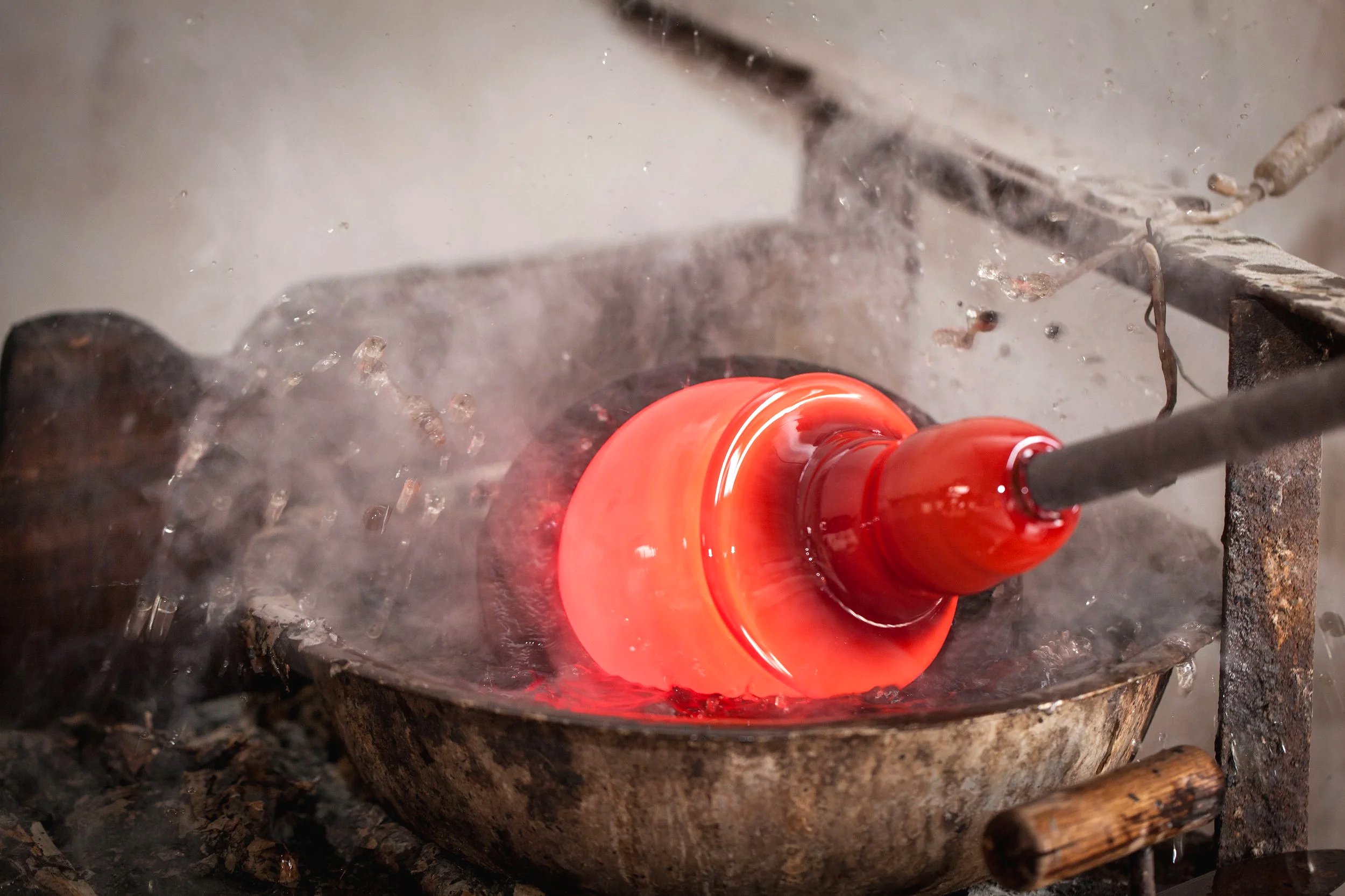 Robert Kuo - Peking Glass Technique