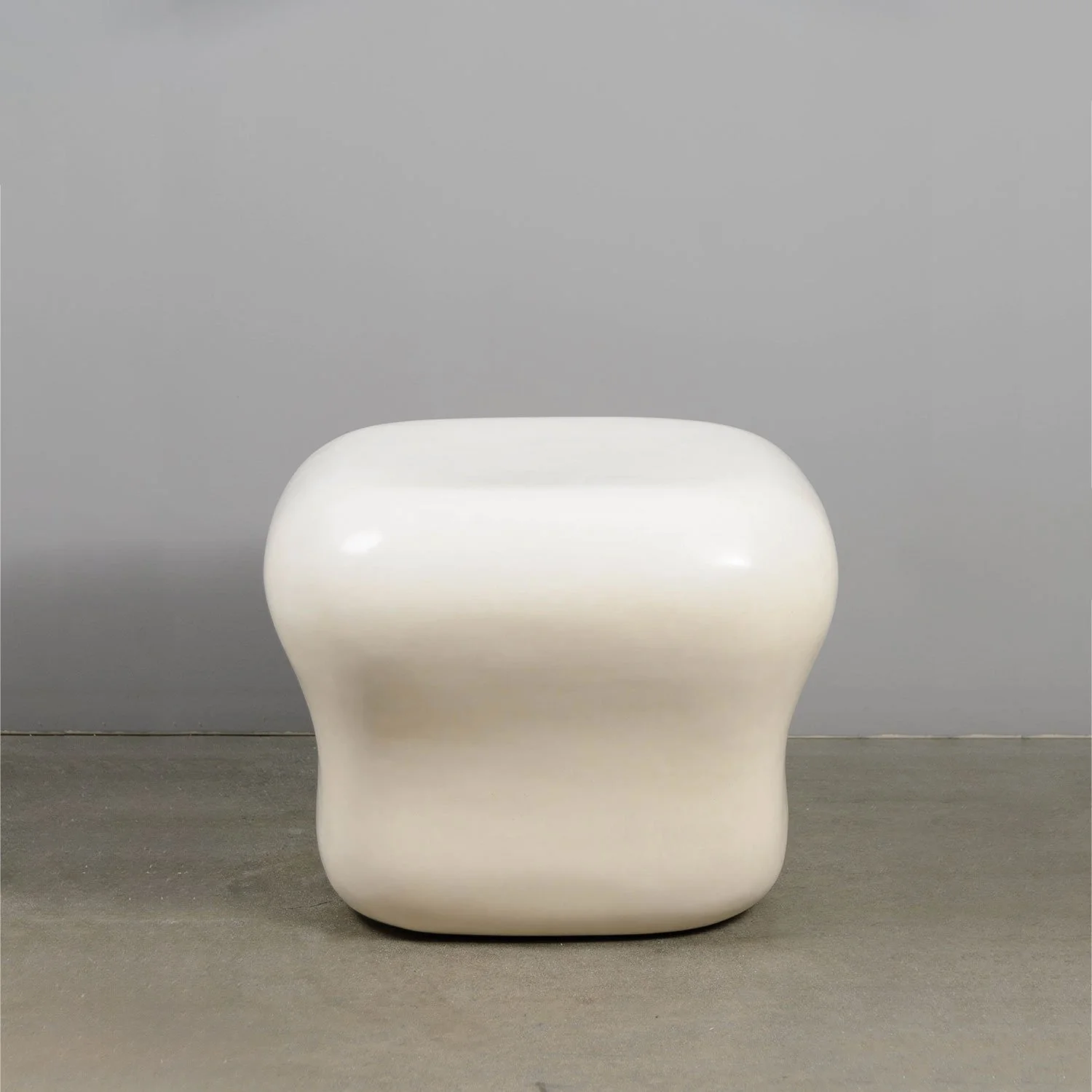 Cushion Drumstool | Cream Lacquer