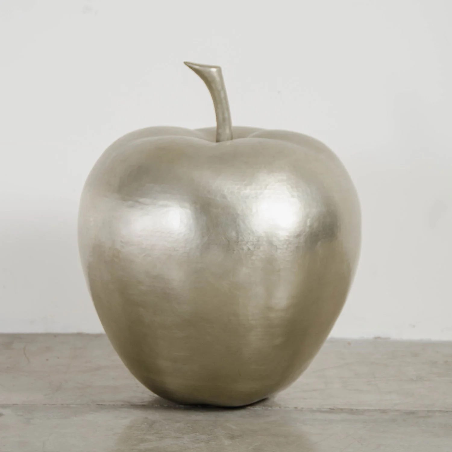 Apple | White Bronze