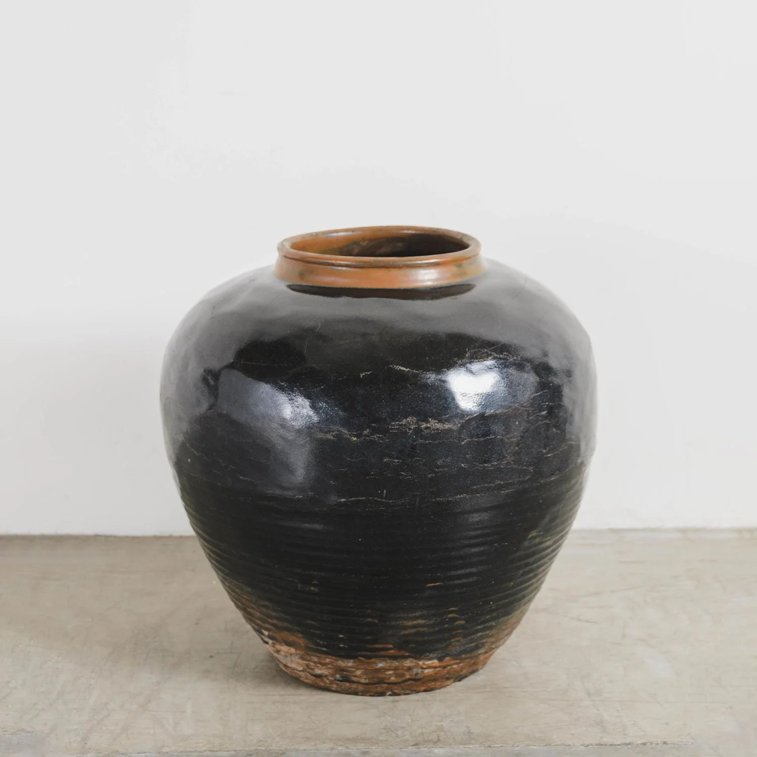 Bamboo Shaven Jar with Russet Neck | Black Glaze