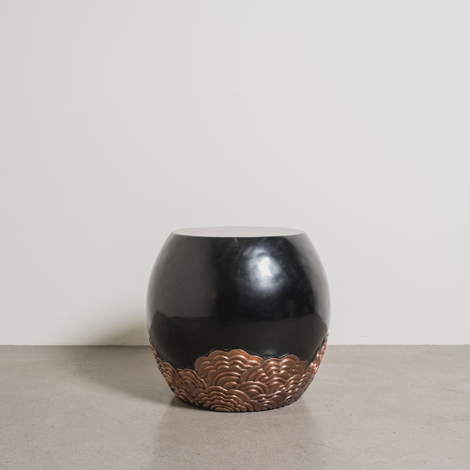 Drumstool with Copper Hua Design | Black Lacquer