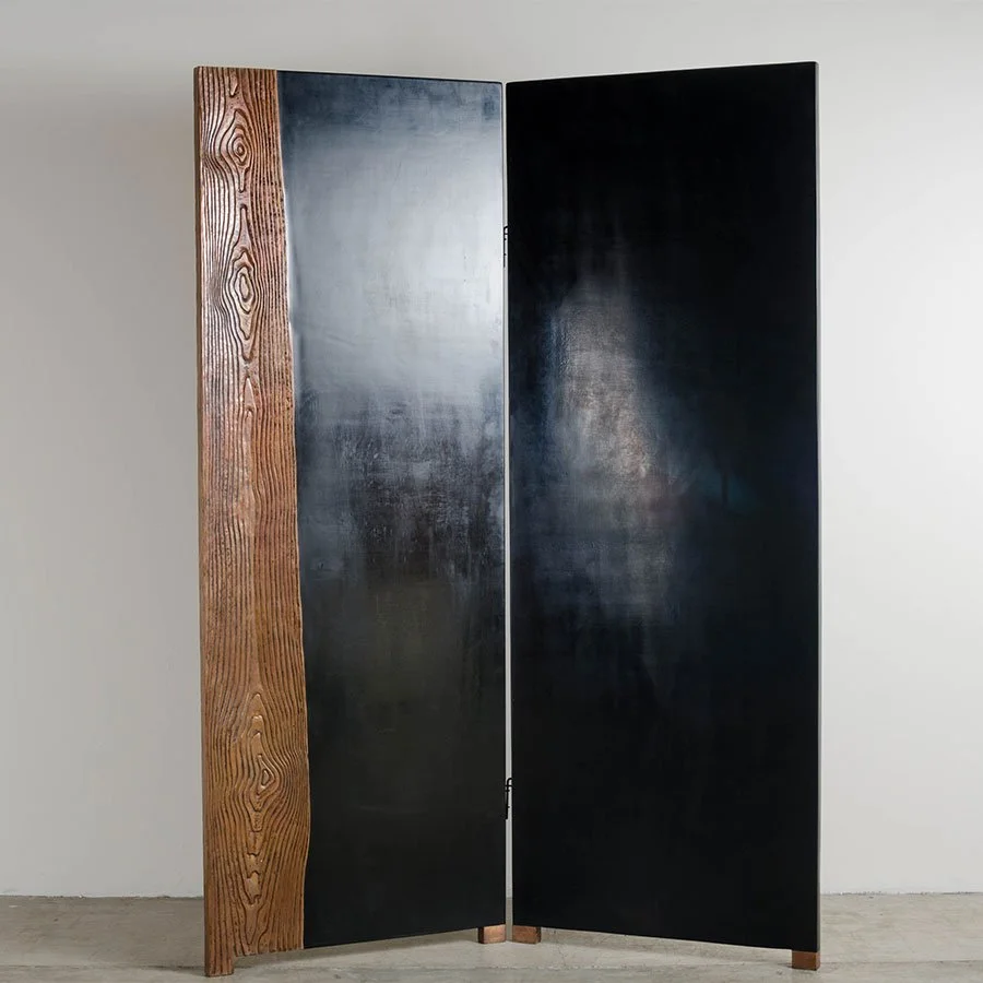 2 Panel Woodgrain Screen | Black Lacquer
