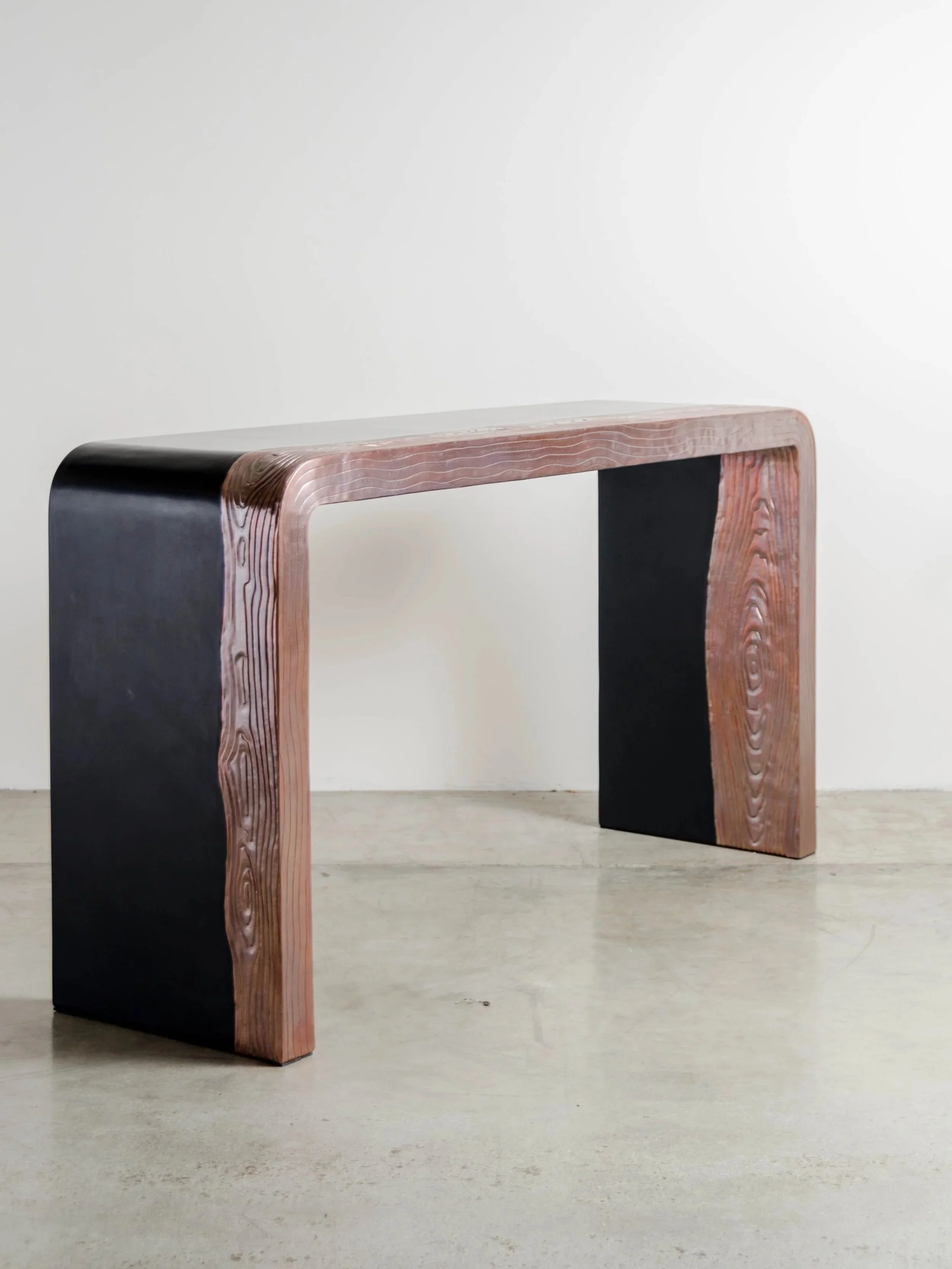 Woodgrain Design Copper Console | Black Lacquer