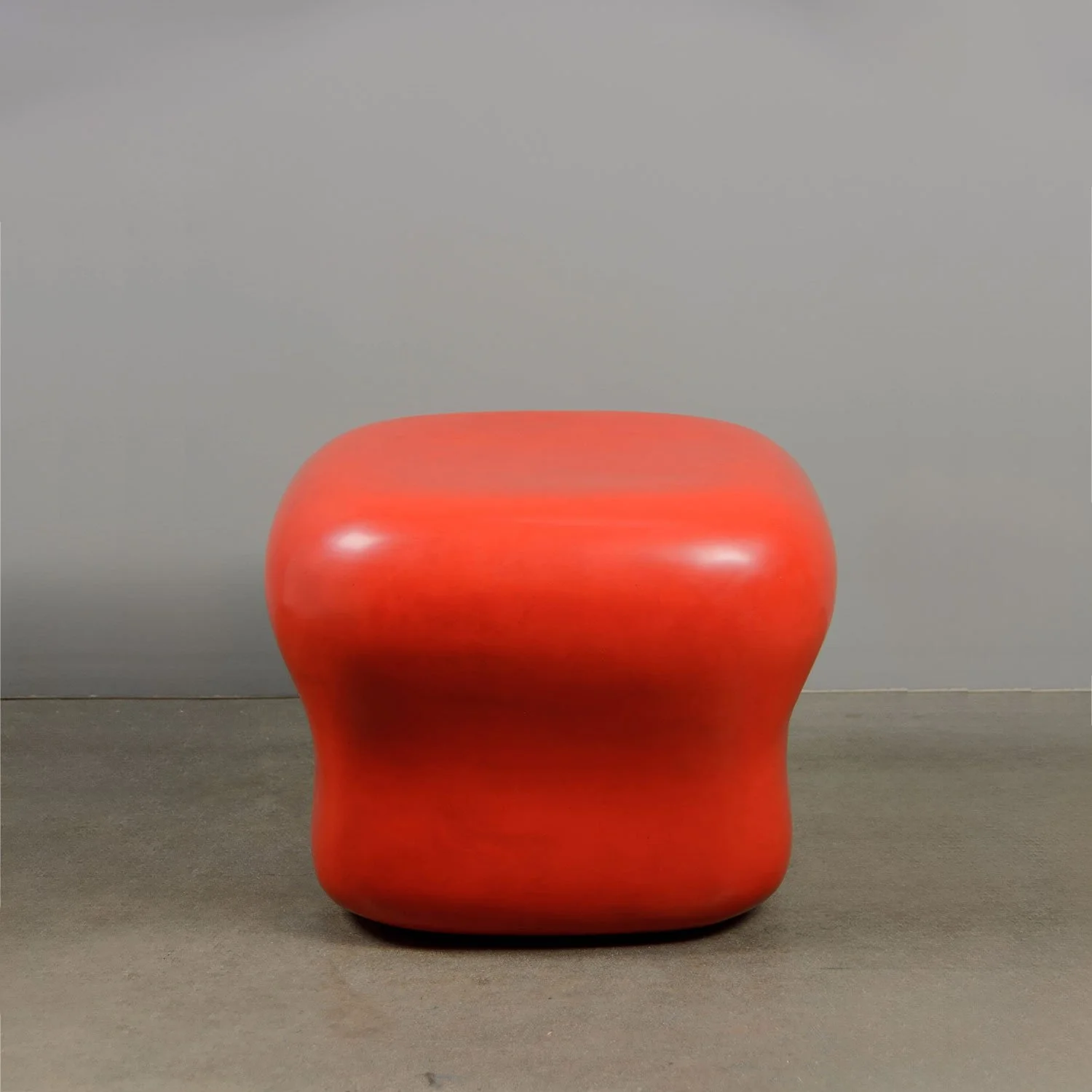 Cushion Drumstool | Red Lacquer