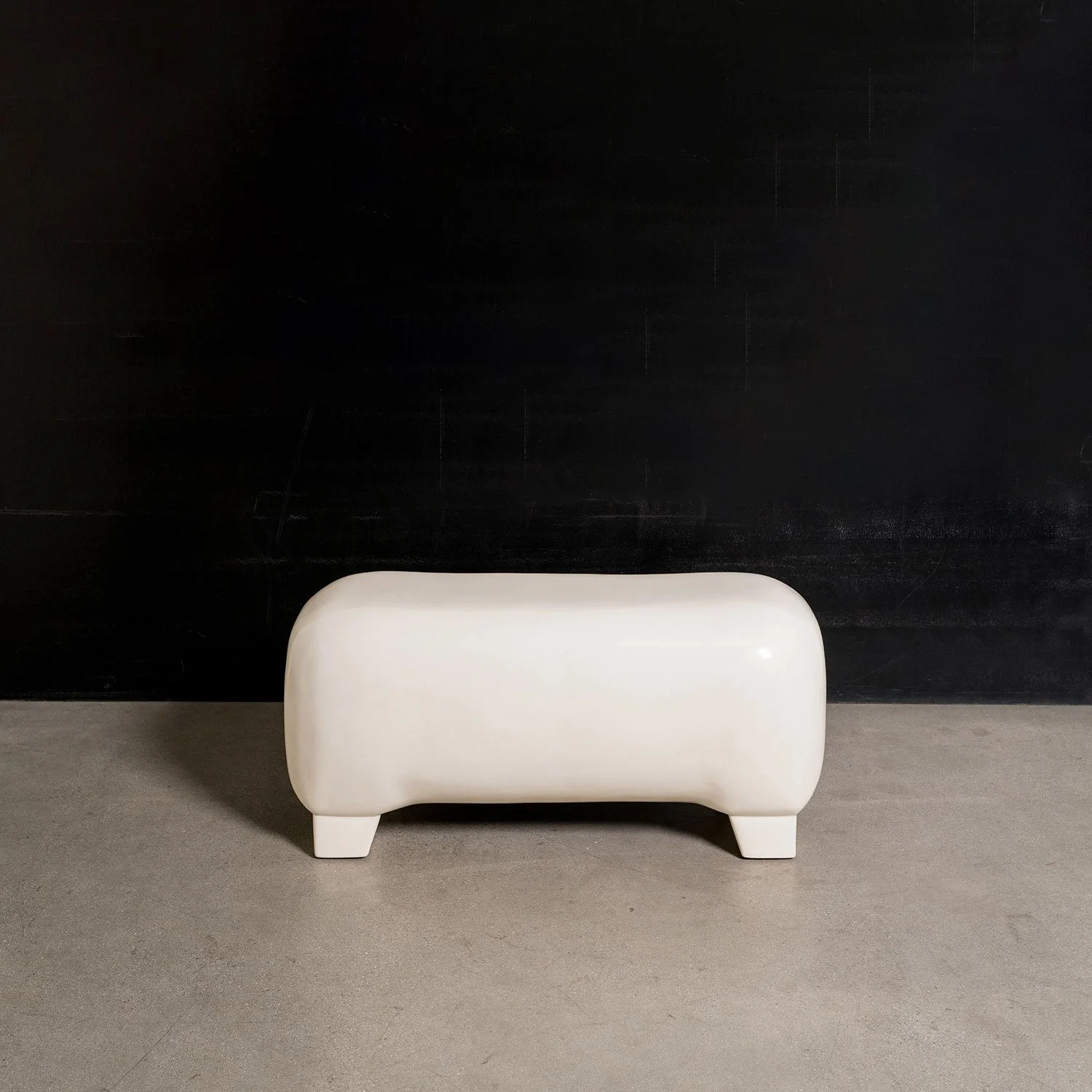 pongbench.jpg