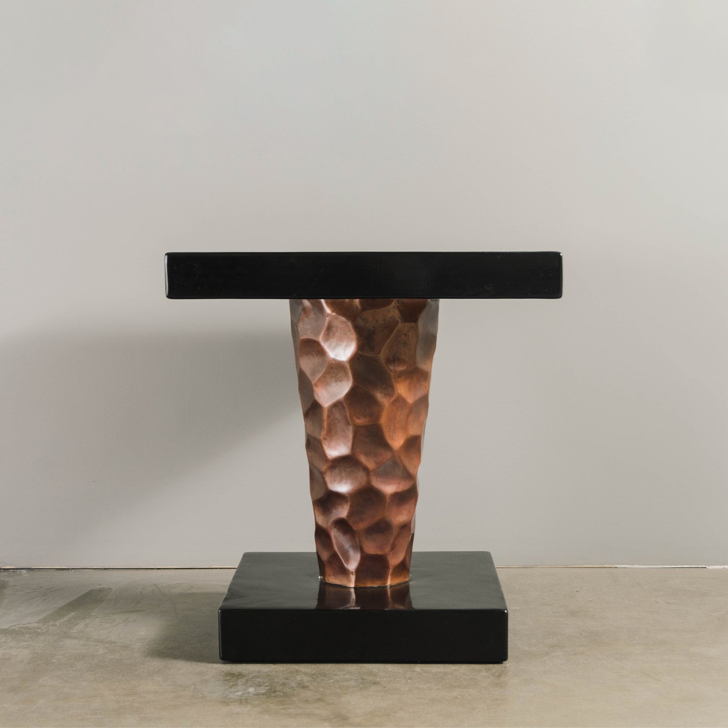 roccotable_01.jpg