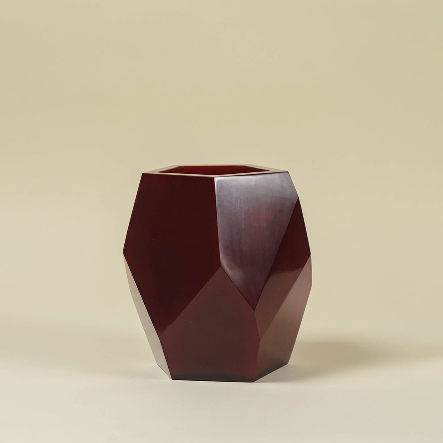 facetvase.jpg