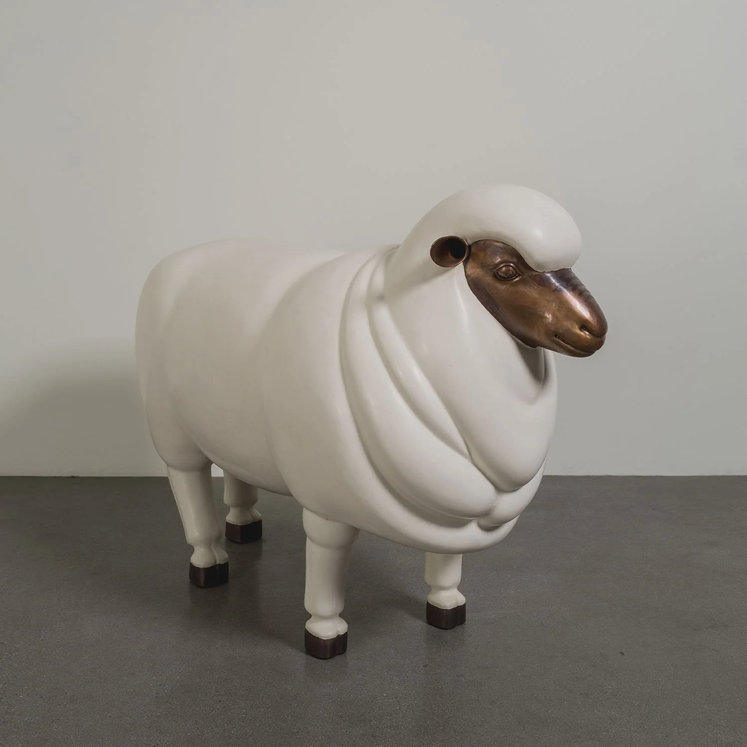 Sheep | Cream Lacquer (F)