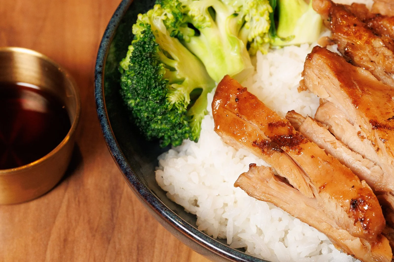 TERIYAKI CHICKEN RICE BOWL
