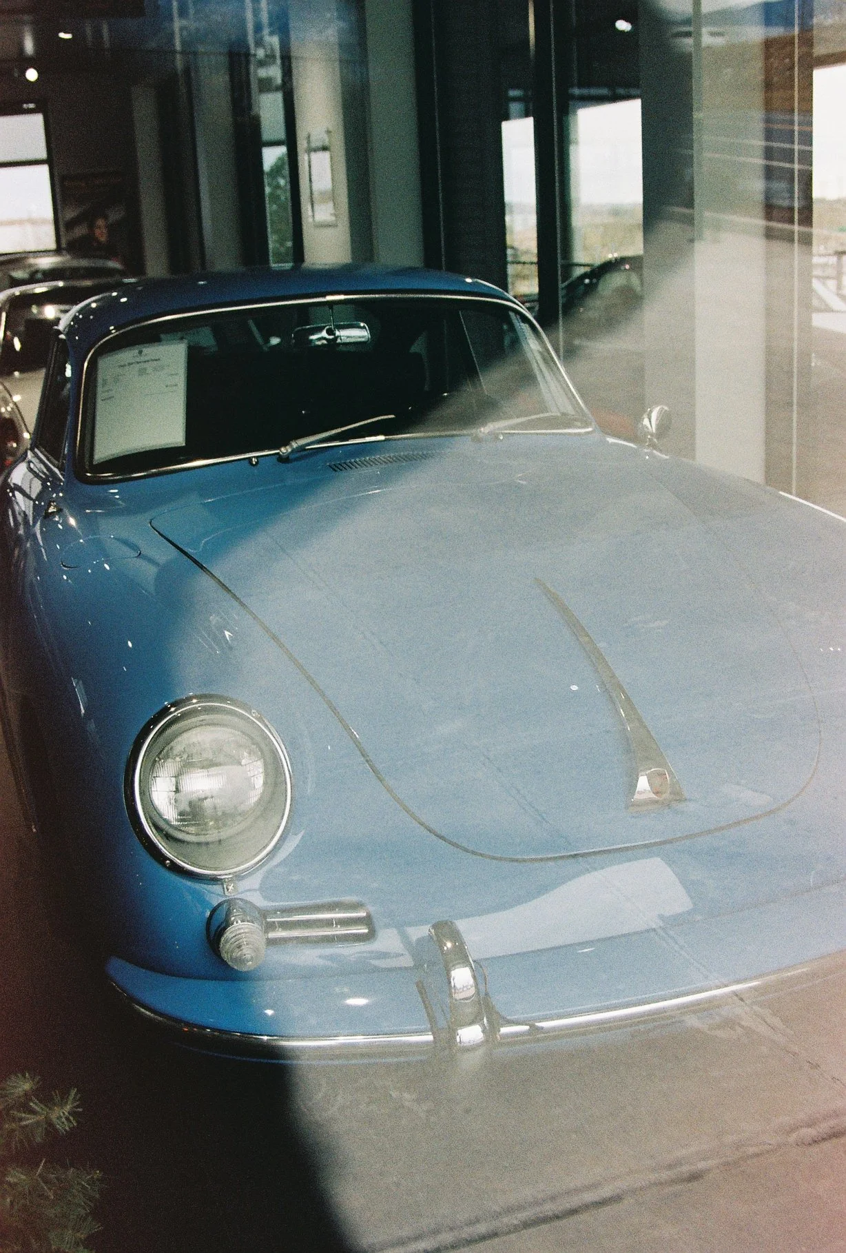 R1-01933-007A.JPG