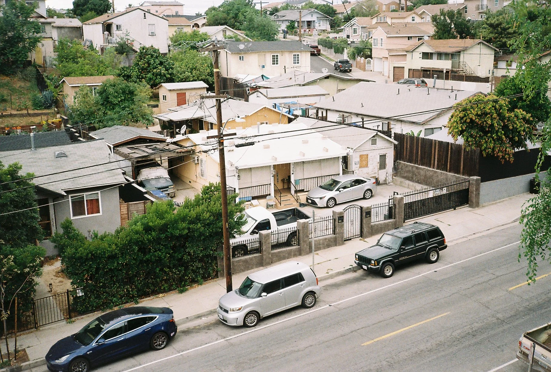R1-03570-0010.JPG