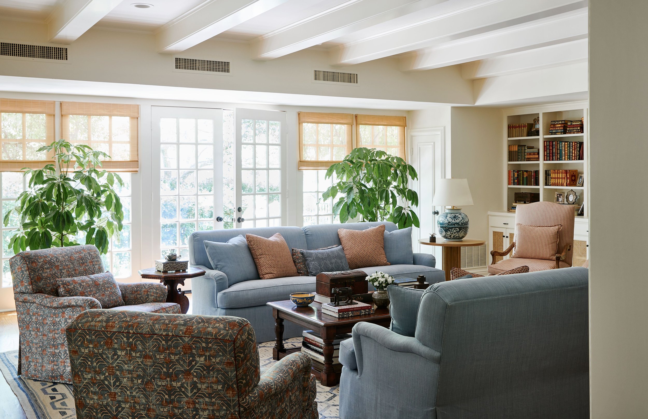 06-Greenway-Parks-Family-Room.jpg