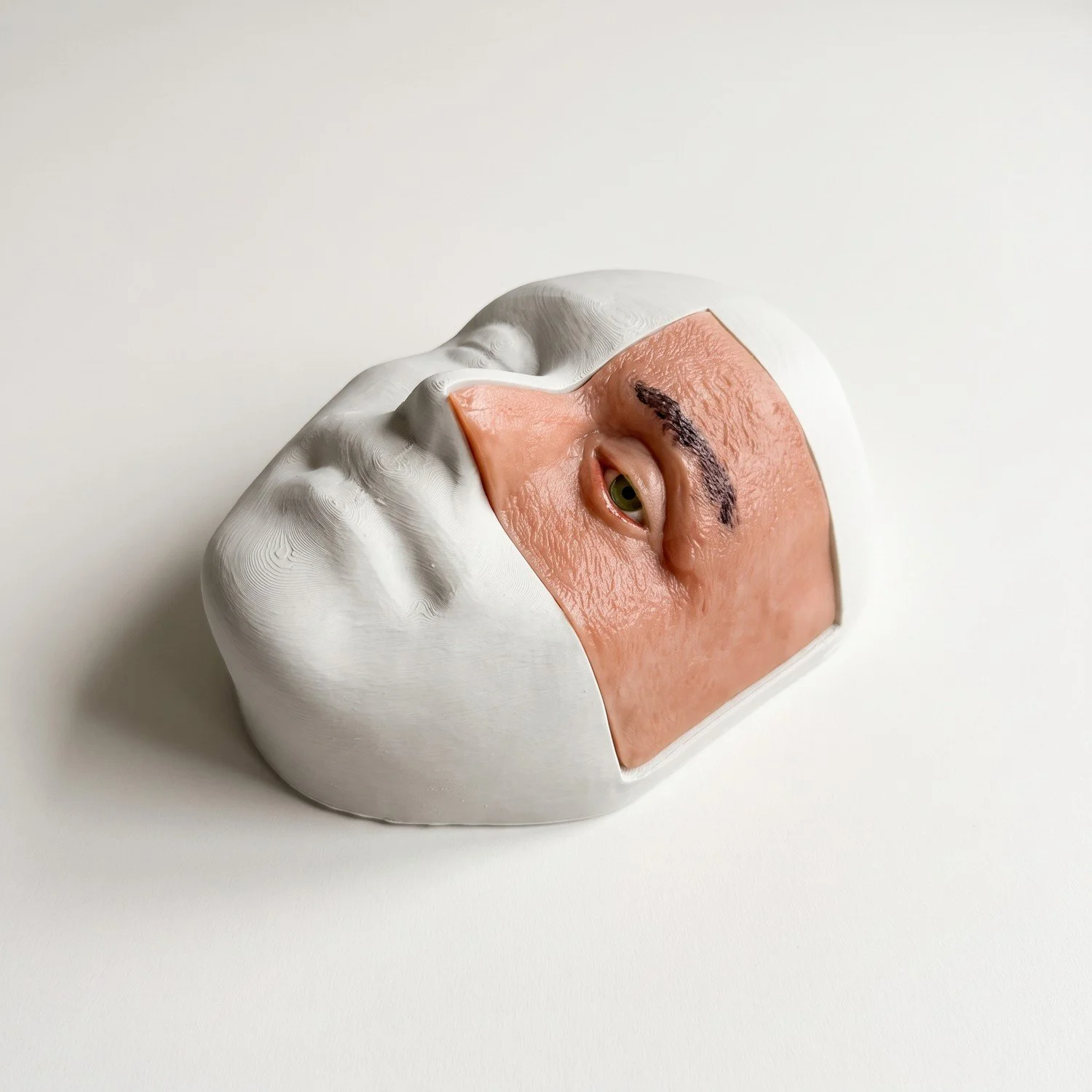 MARKO_LID_im_Kopf_02_dreiviertel_1500.jpg