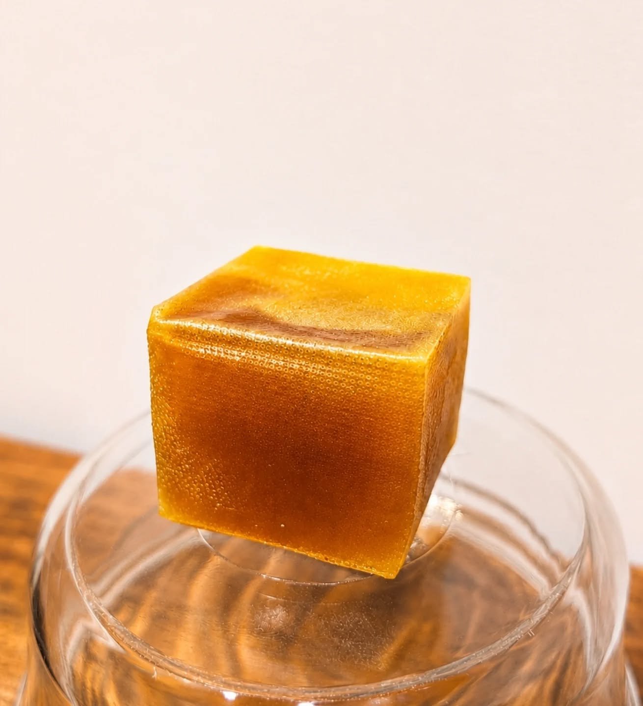 24 hours to make. 45 seconds to enjoy.

Slow-simmered and naturally concentrated into a chef-crafted functional broth cube designed for real life.
No fillers.
No powders.
No shortcuts.
Just rich, comforting nourishment made from real ingredients &mda