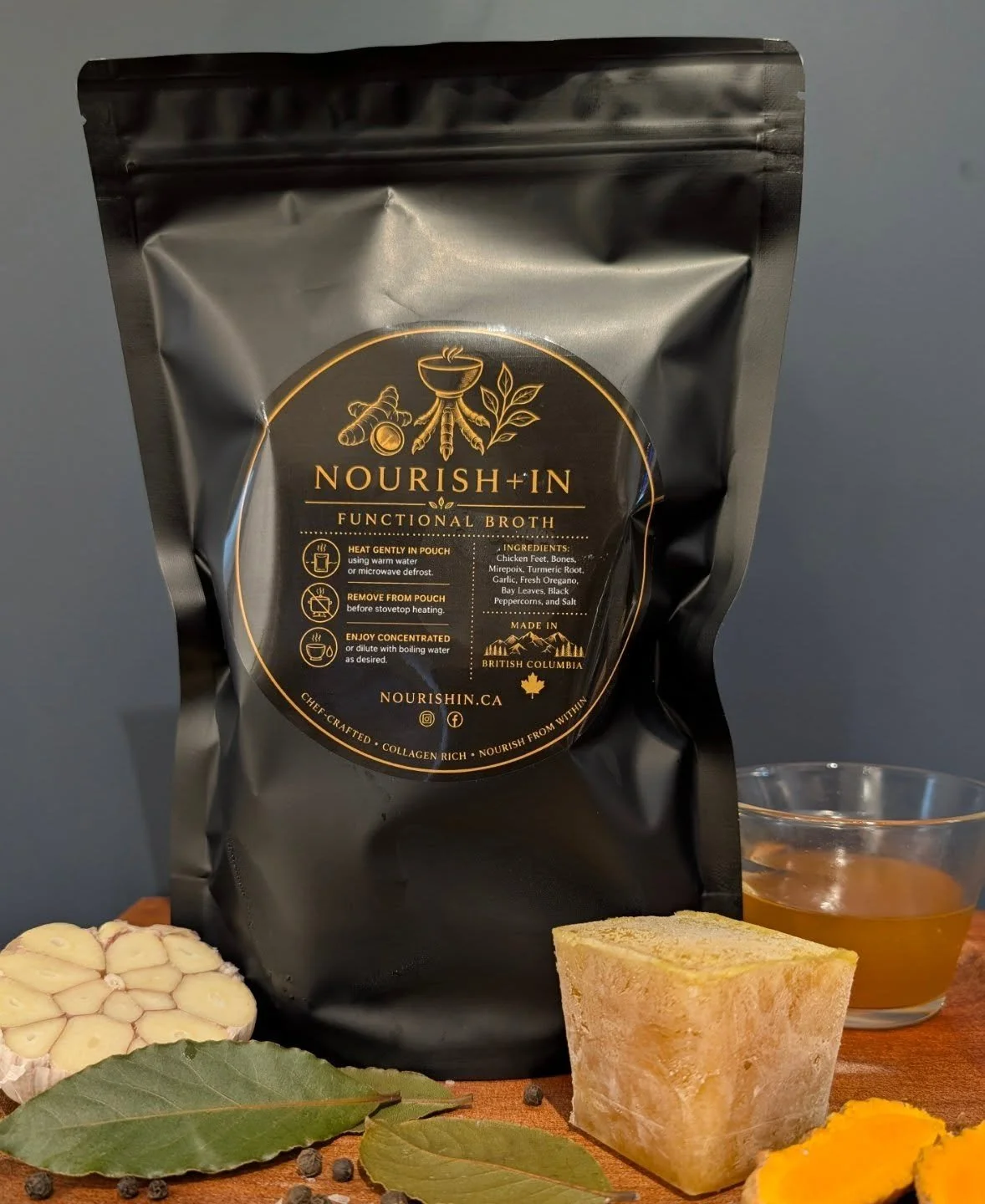 Hello reader. 👋🏽 
What you're looking at isn't ordinary broth. It's functional broth, which was designed to support your everyday wellness routine.
This broth has been slowly simmered.for 24 hours for full health benefit extraction, and is  packed 