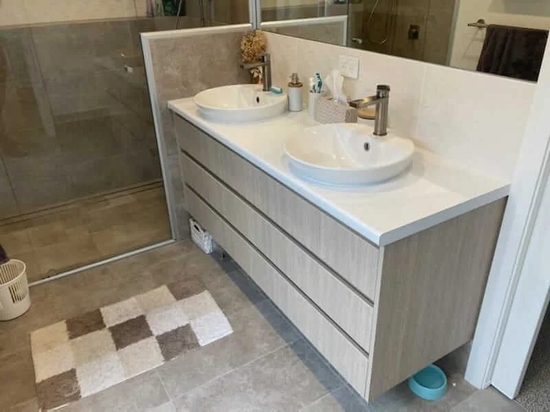 Cutter Link 85 Ensuite.jpeg