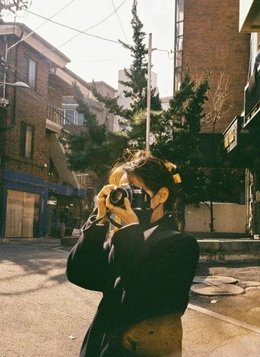 The photographer &amp; the Writer