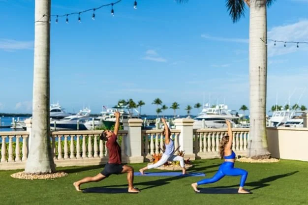 wi-rswwi-westin-wellness---yoga-36508_Classic-Hor.jpeg