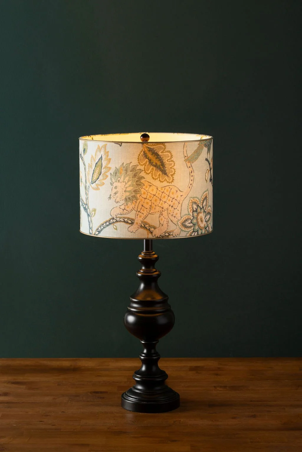 Shade_LamplitAtelier_LionAntelopePair4.jpg