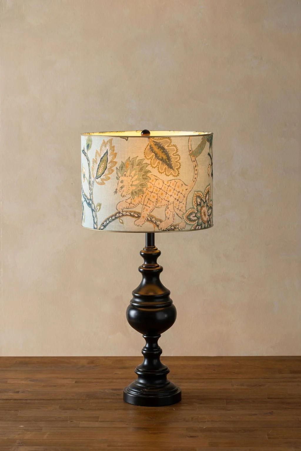 Shade_LamplitAtelier_LionAntelopePair8.jpg