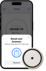 Smartphone mit NFC-Reader und Ladegerät für die Verbindung