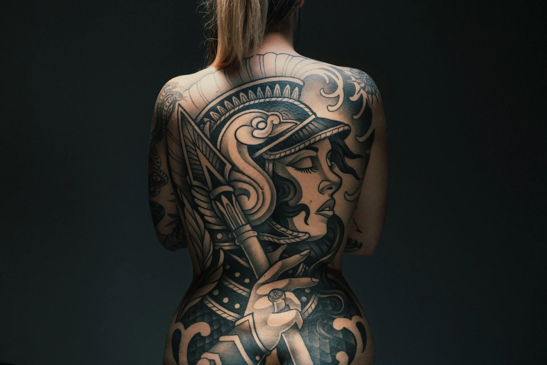 woman_tattoo_Backpiece_traditional.jfif