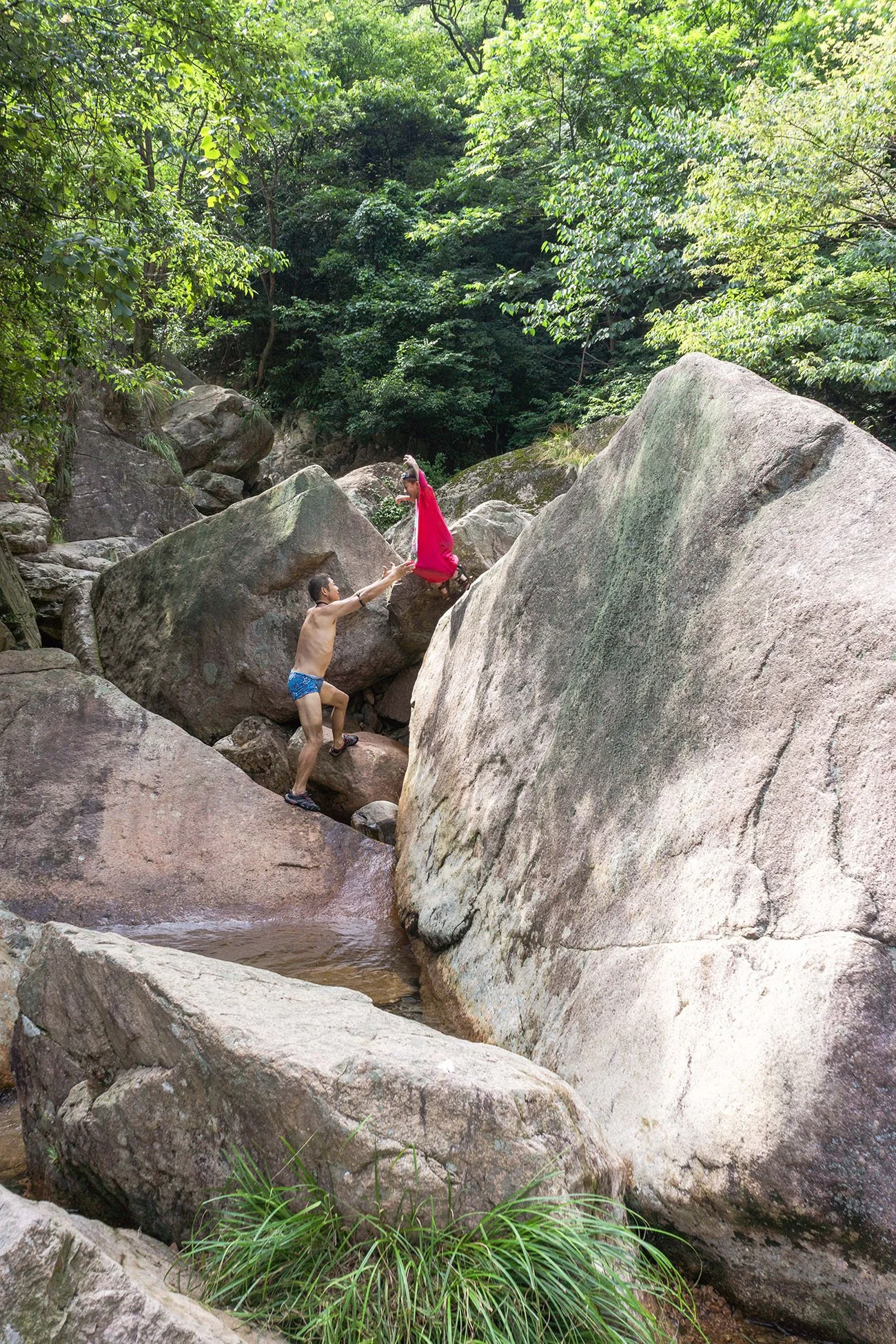 Anhui with Hangzhou Hikers, 2012
