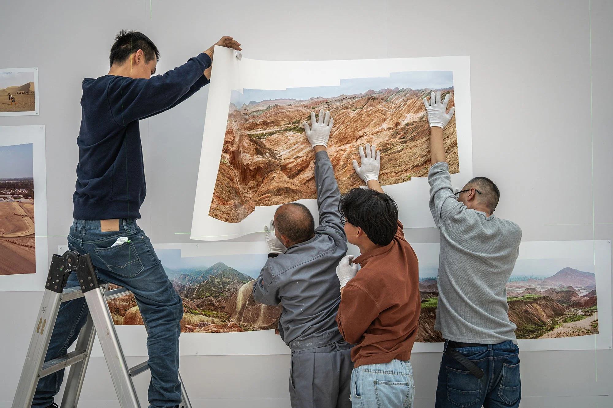 Exhibition installation by Wang Biao 北京华富文源广告有限公司