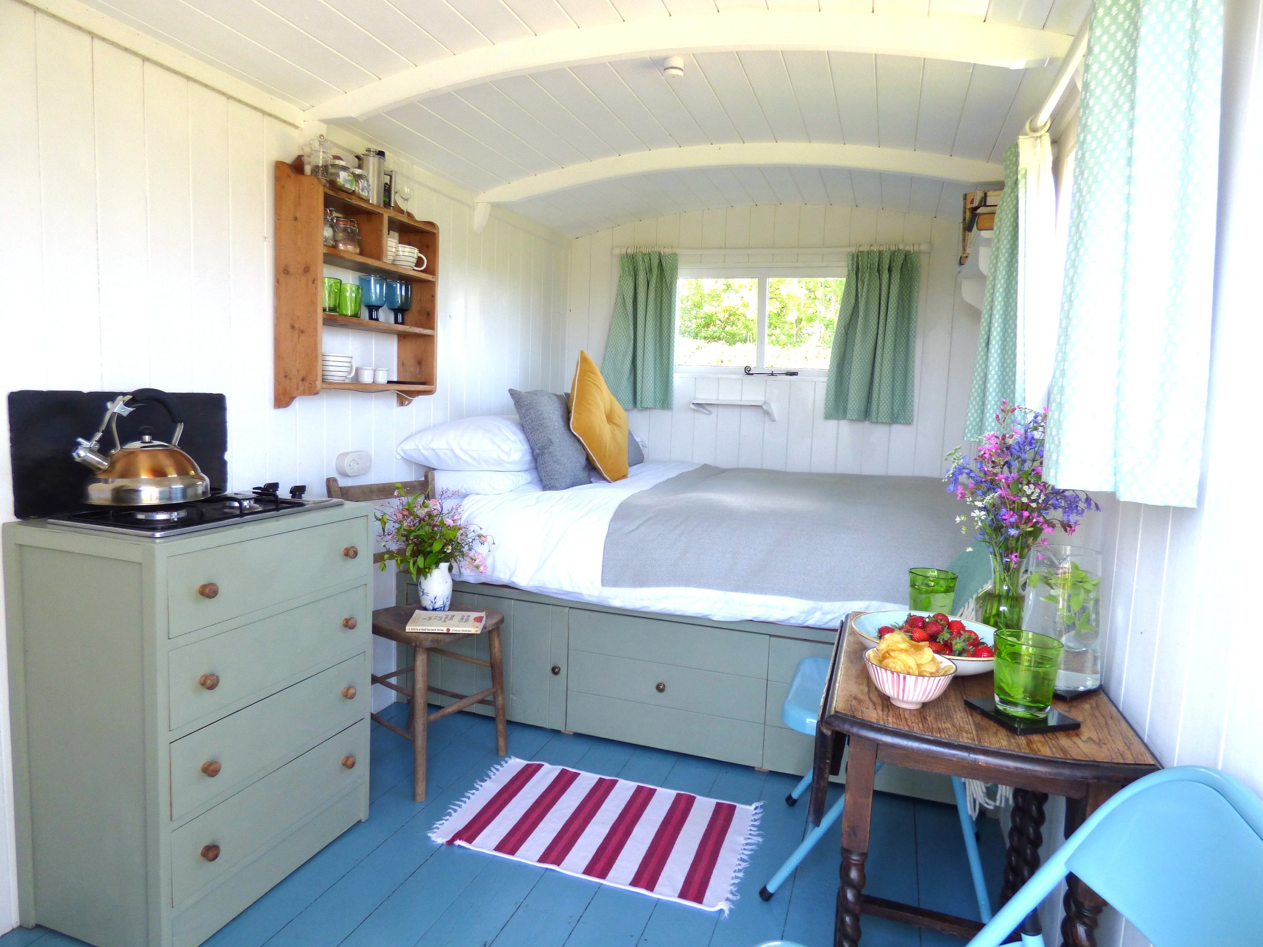 sh interior 1 - bright.JPG