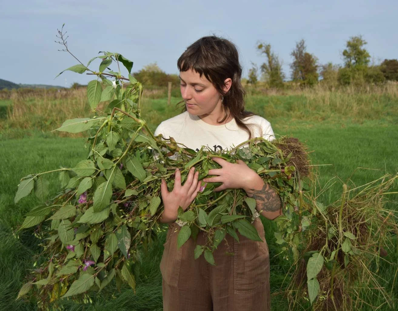 Sophie L Ferrier:
maker who's practice is centered on biodegradable, restorative, and regenerative materiality