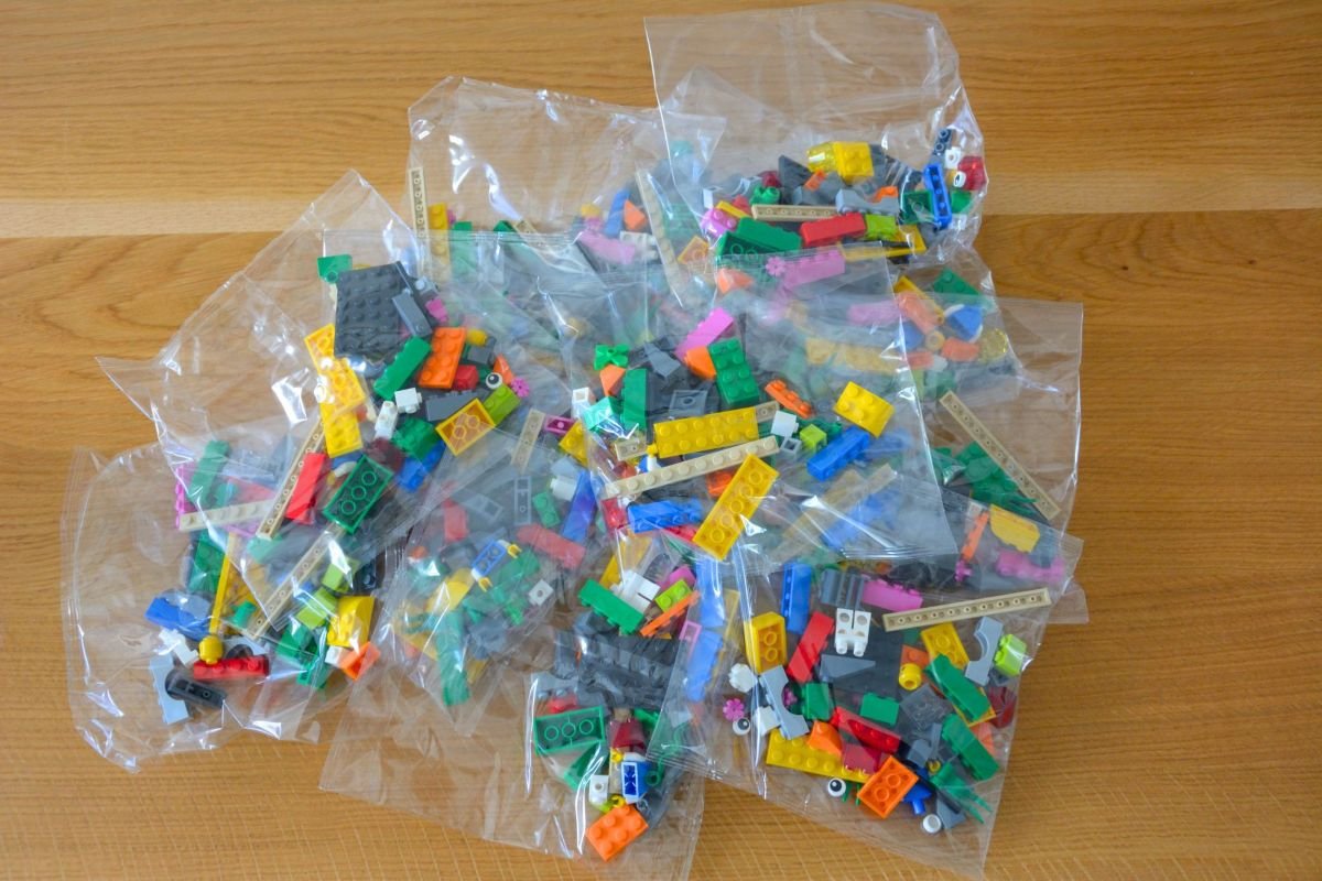 LEGO® SERIOUS PLAY® Window Exploration Bag im Pack à 12 Stück für Workshops, Teamentwicklung und moderierte Gruppenarbeiten.