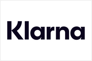 Das Bild zeigt das Klarna-Logo auf schwarzem Hintergrund.