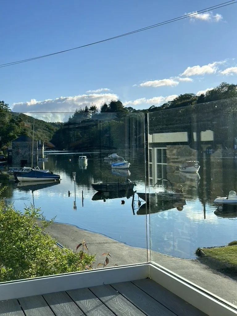 view-from-glass-balcony-cobble-cottage-lerryn-cornwall