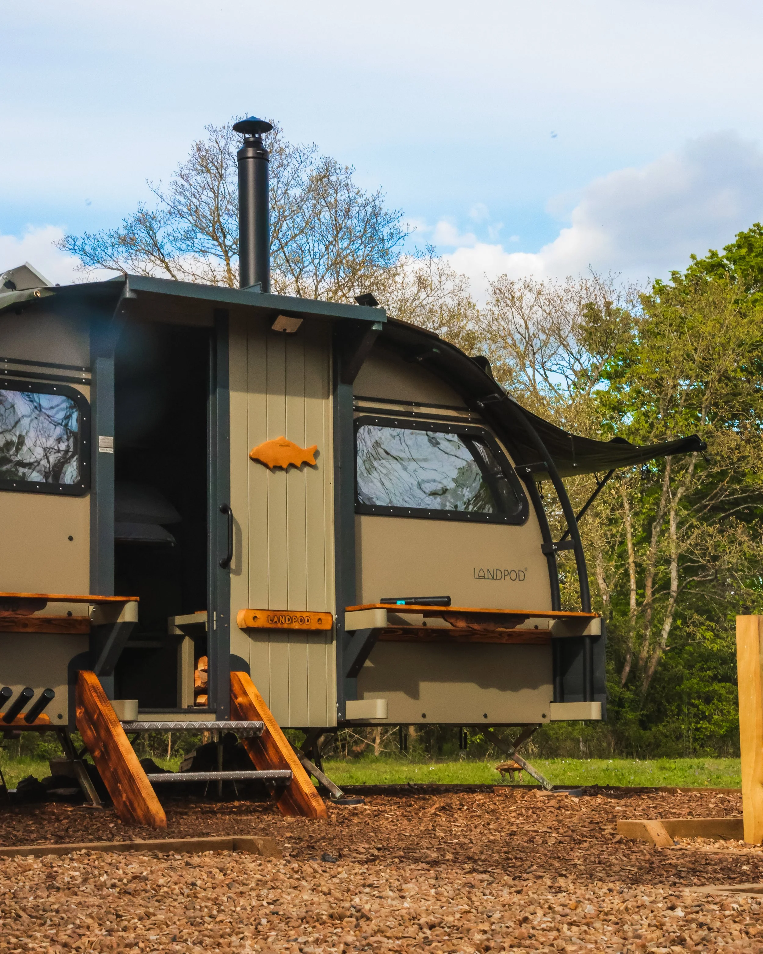 TWR60816.jpg