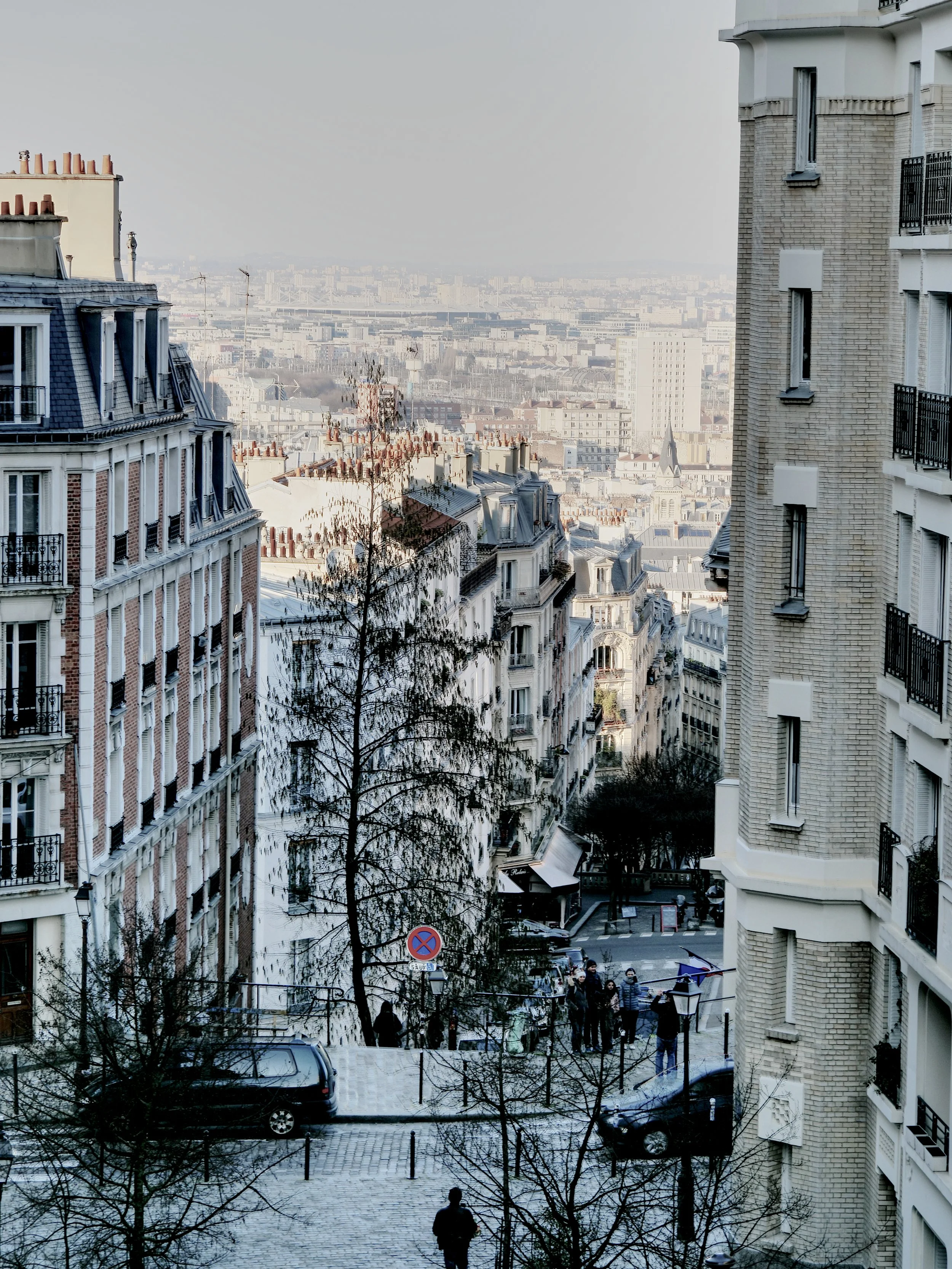 P1010711_ParisStreet.jpg