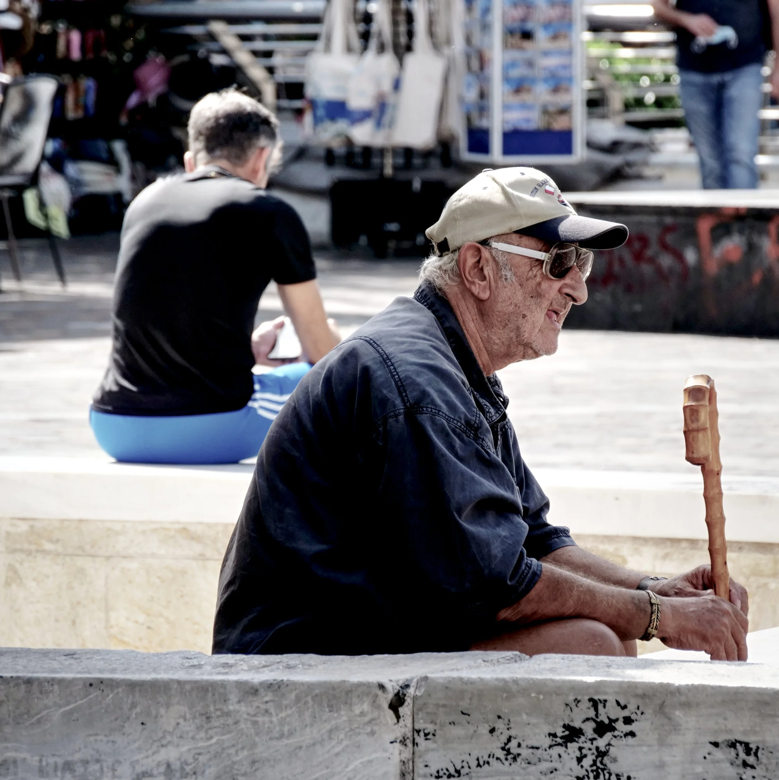 P1016825_InTheStreet.jpg
