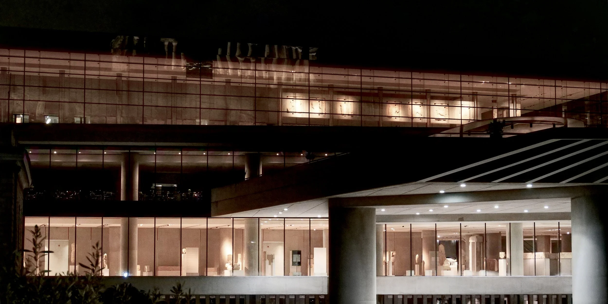 P1027519_MuseumEvening.jpg