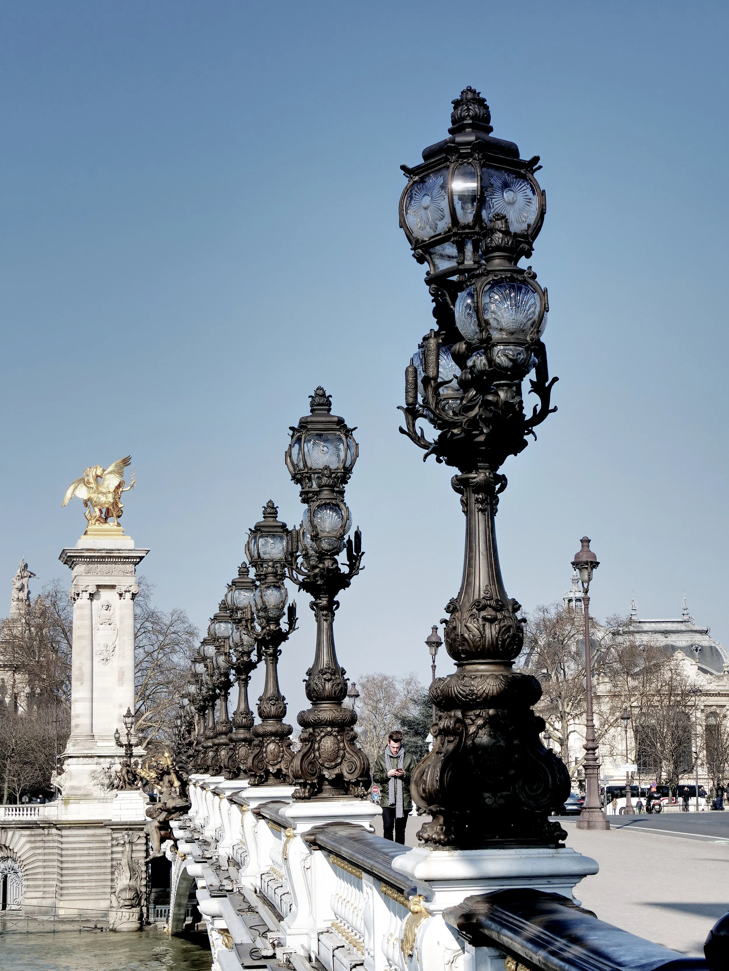 IMG_3907_ParisBridge.jpg