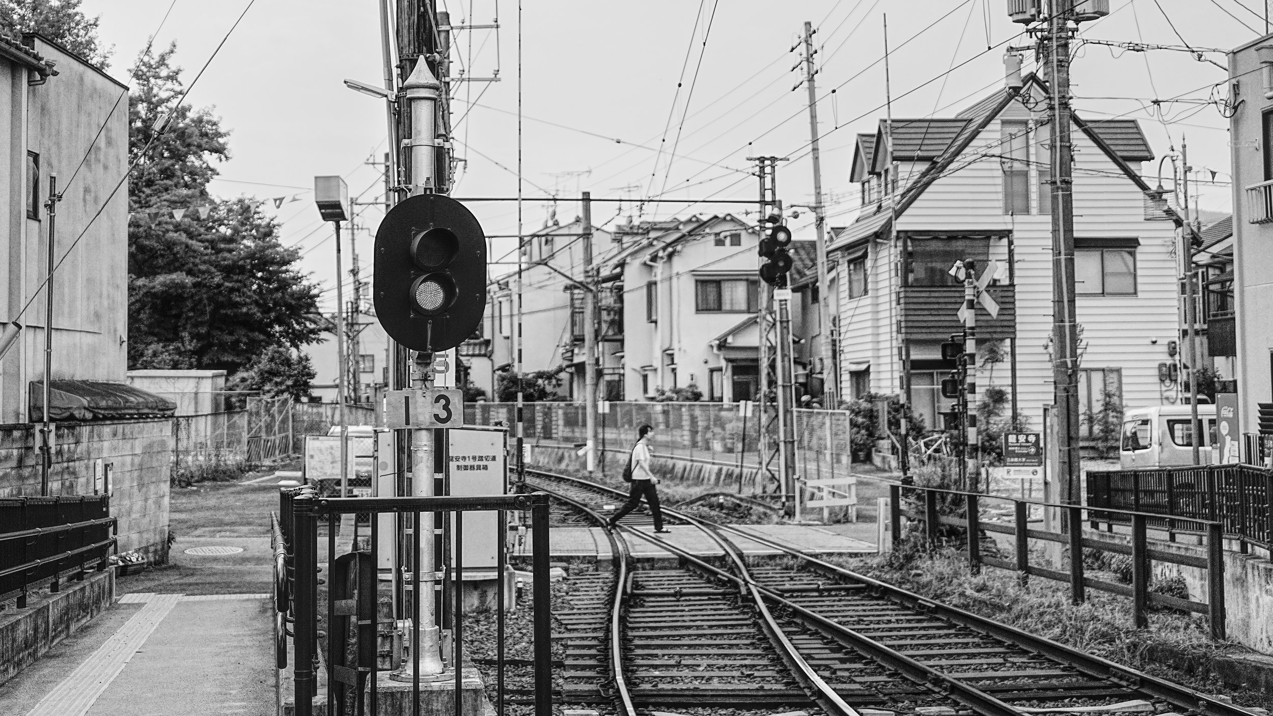 B&W_D2_KRandenCrossing_A7V01811.jpg