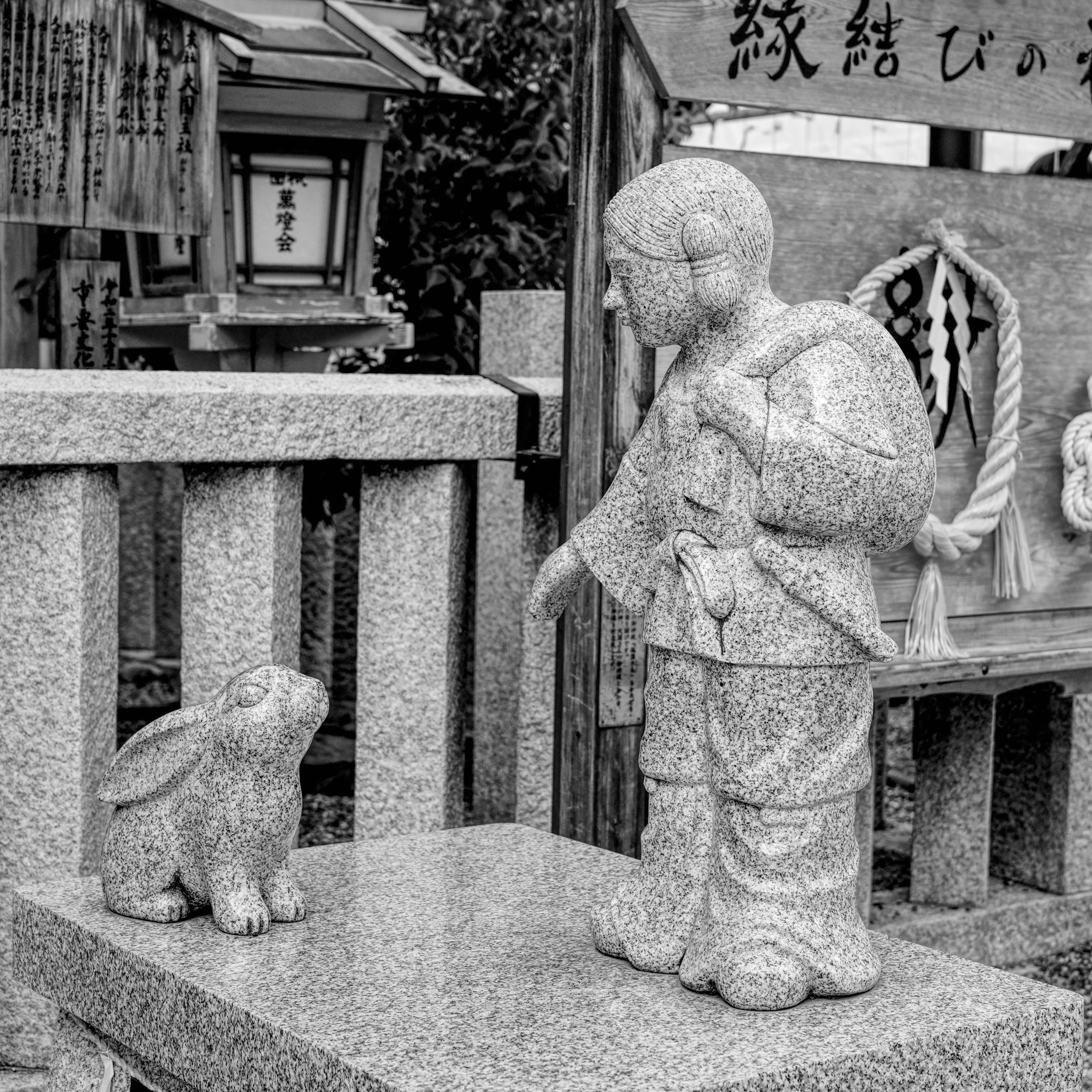 B&W_D1_KYasaka_A7V01503.jpg