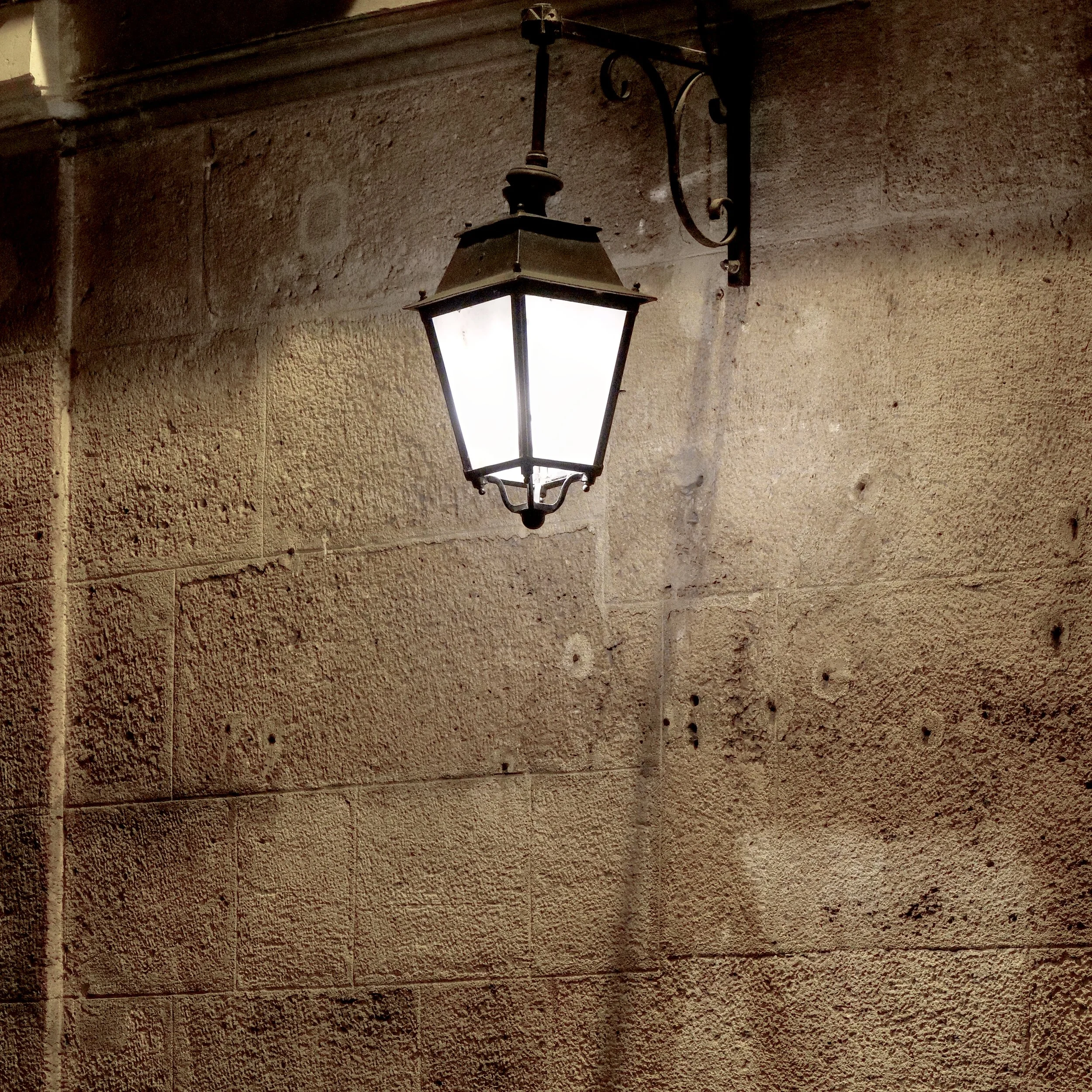 P1043516_Lamppost.jpg