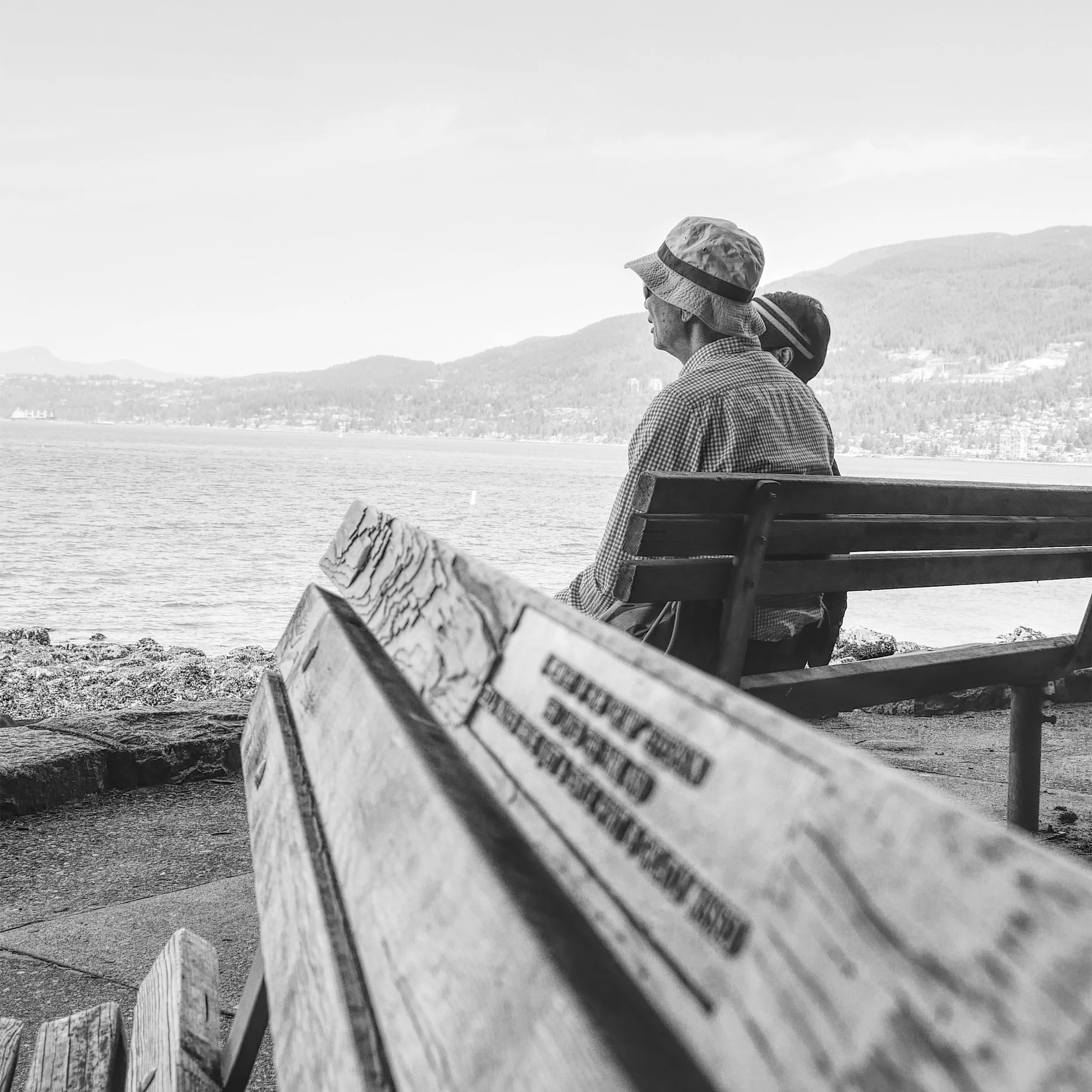 P1040069_B&WOnTheBench.jpg